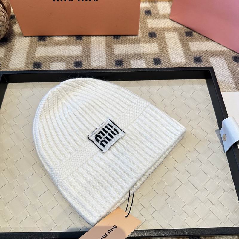 Miumiu Hat 012402
